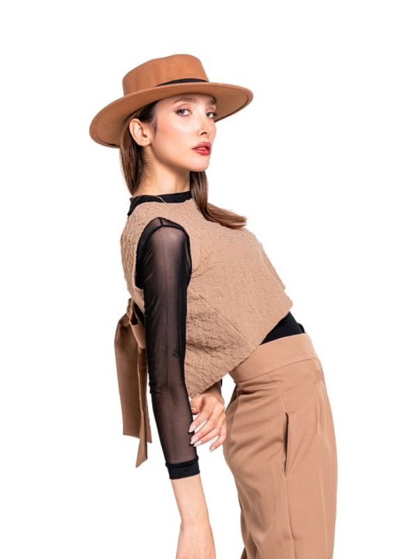 Sylvie Wide-Leg Trousers in Tan — AURELLE, detail