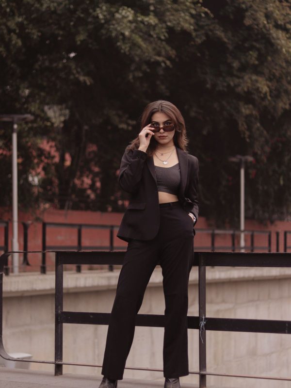 Elodie Crepe Blazer in Black — AURELLE